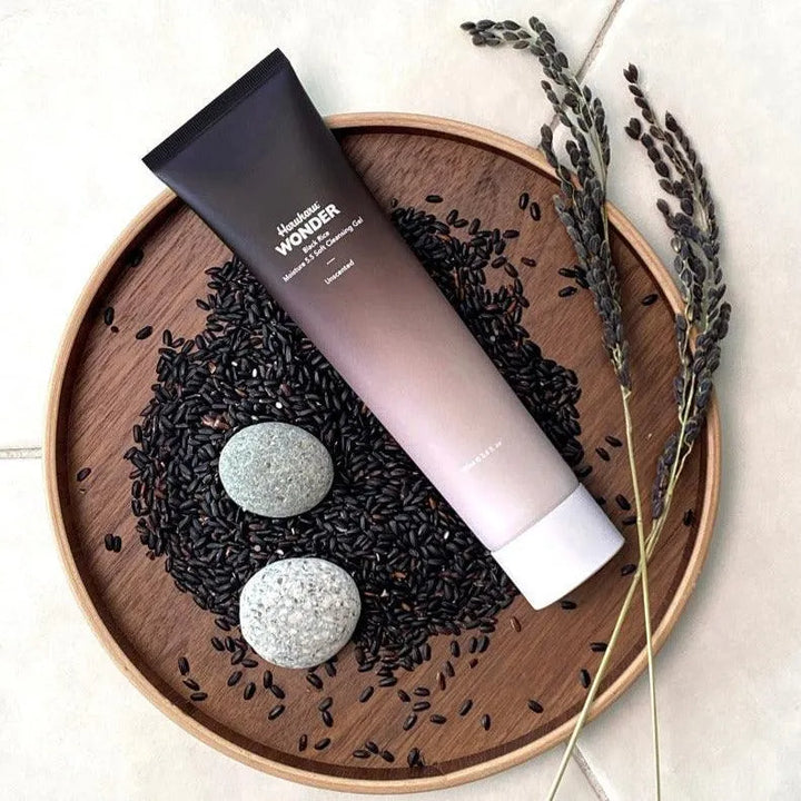 Haruharu Wonder Black Rice Moisture 5.5 Soft Cleansing Gel