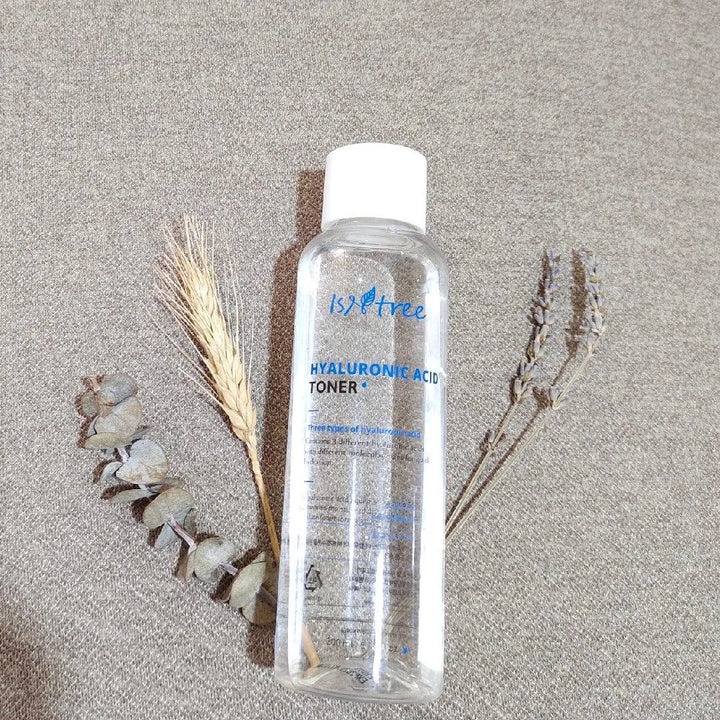 Isntree Hyaluronic Acid Toner