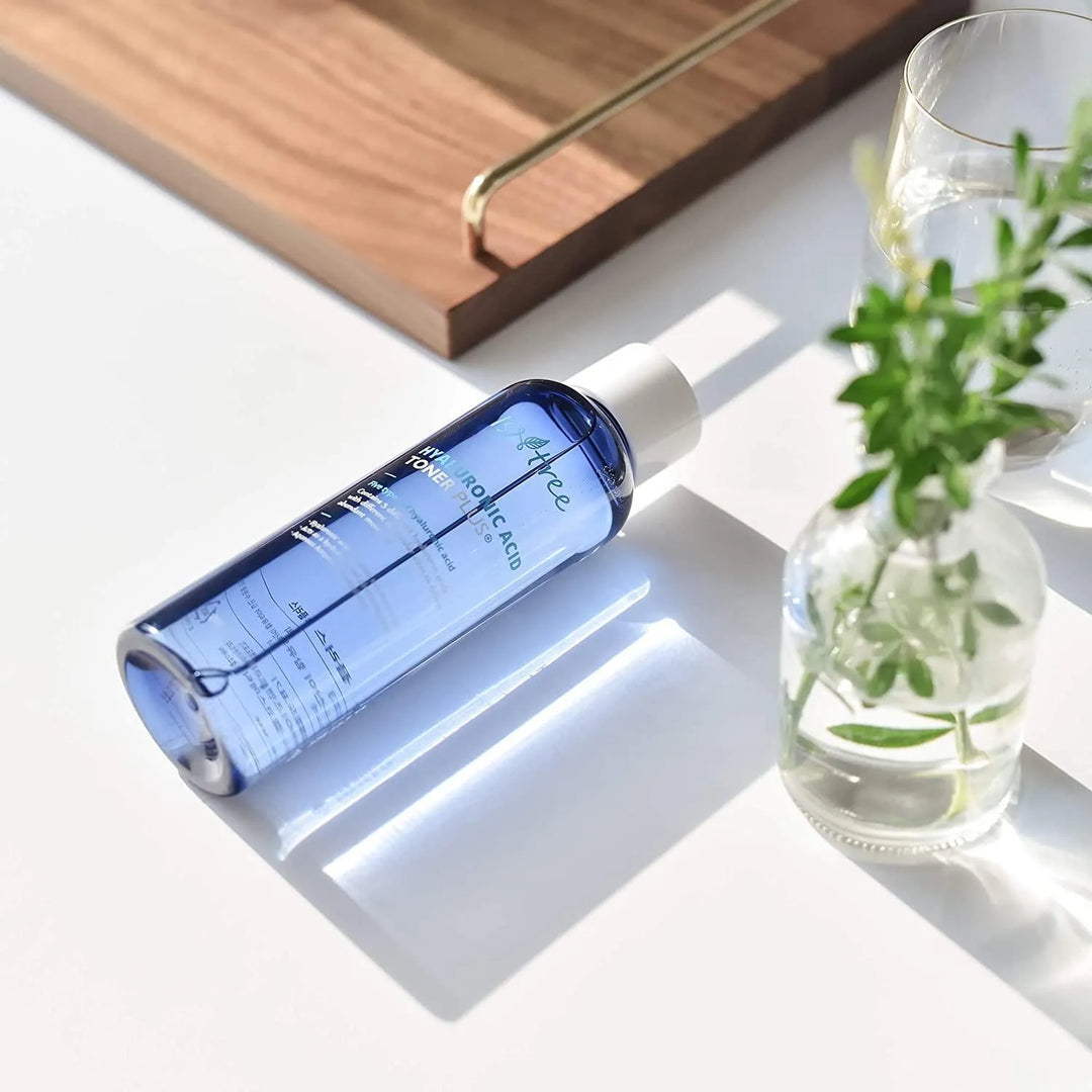 Isntree Hyaluronic Acid Toner Plus