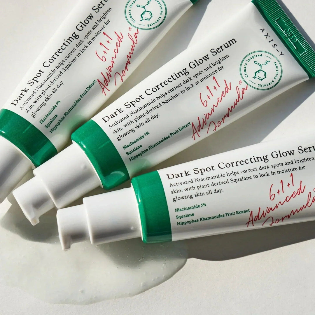Axis-Y Dark Spot Correcting Glow Serum tubes with green caps, Korean skincare Nederland