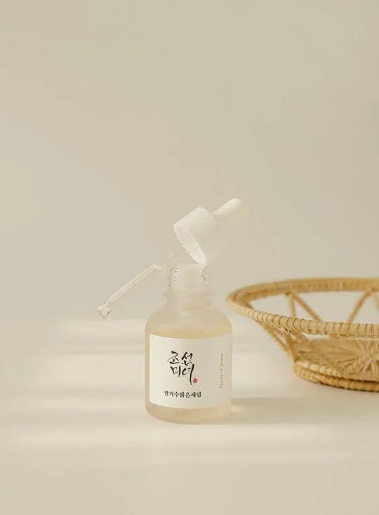 Beauty of Joseon Glow Deep Serum bottle with dropper on light surface, Korean skincare Nederland