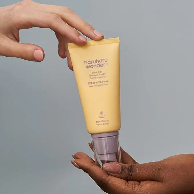 Haruharu Wonder Black Rice Moisture Airyfit Daily Sunscreen SPF50+ PA++++