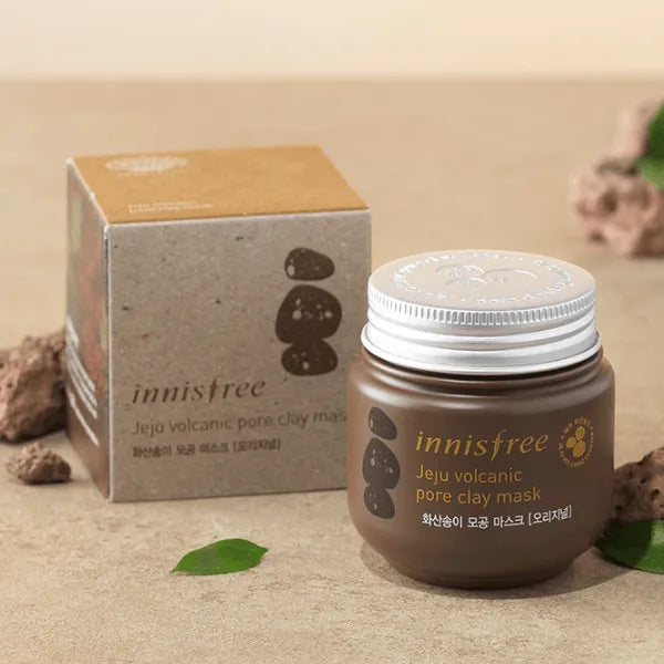 Innisfree Jeju Volcanic Pore Clay Mask jar and box, Korean skincare at Me Time Groningen