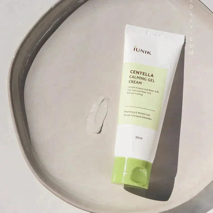 iUNIK Centella Calming Gel Cream tube on a dish, Korean skincare at Me Time Groningen